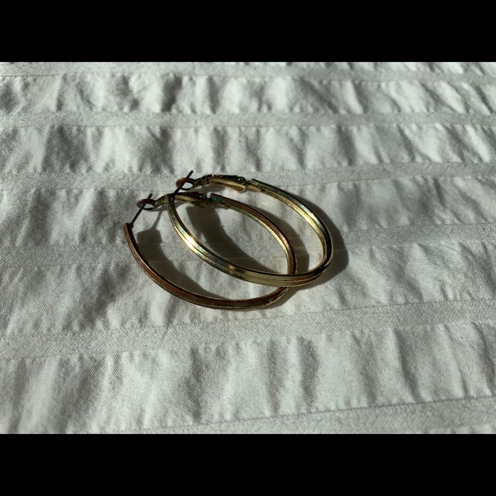 Gold hoops - Picture 2 of 2